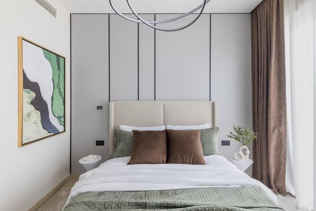Apartment Elegant 2br Luxury Furnished In Marina Gate 2 *